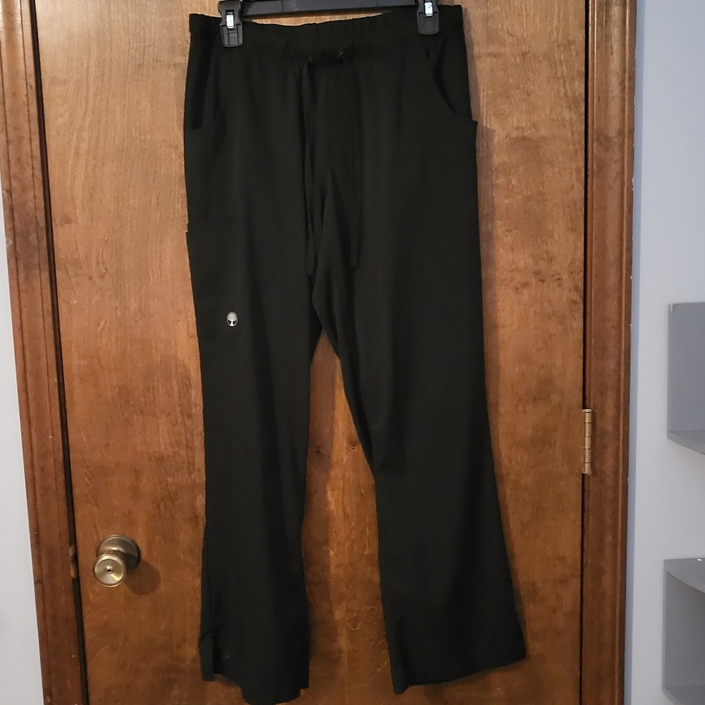 Black scrub pants. HH Works by Healing Hands. Medium Petite.